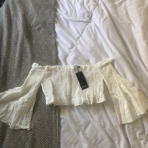 NWT White off the shoulder eyelet crop top ✨